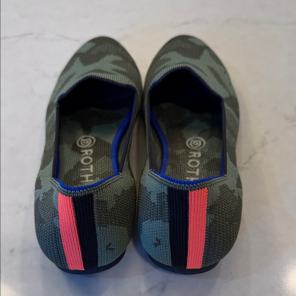 ROTHY'S 'The Loafer' Green Olive Camo Slip On Flats Size 8.5 - Picture 2 of 6
